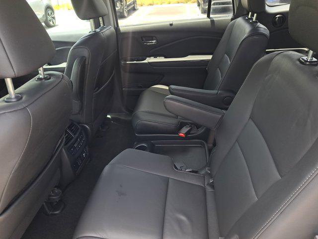 used 2021 Honda Pilot car, priced at $31,995