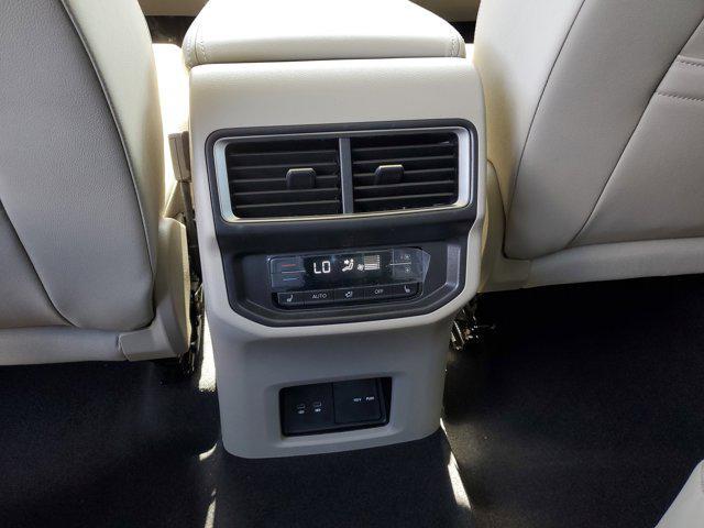 new 2025 Volkswagen Atlas car, priced at $52,471