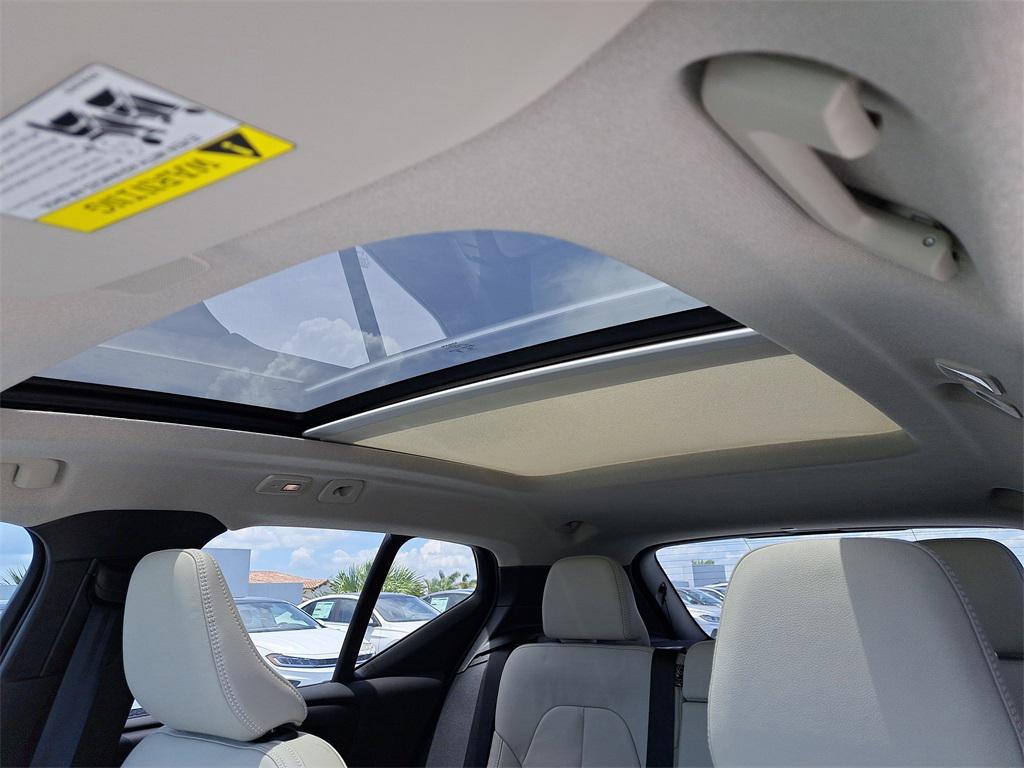 new 2026 Volvo XC40 car, priced at $46,127