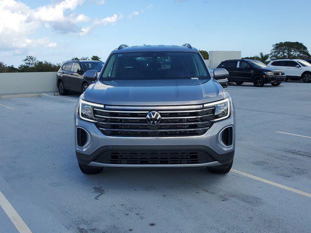 new 2025 Volkswagen Atlas car, priced at $37,018