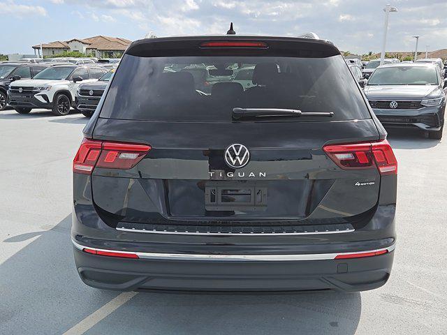 new 2024 Volkswagen Tiguan car, priced at $31,146