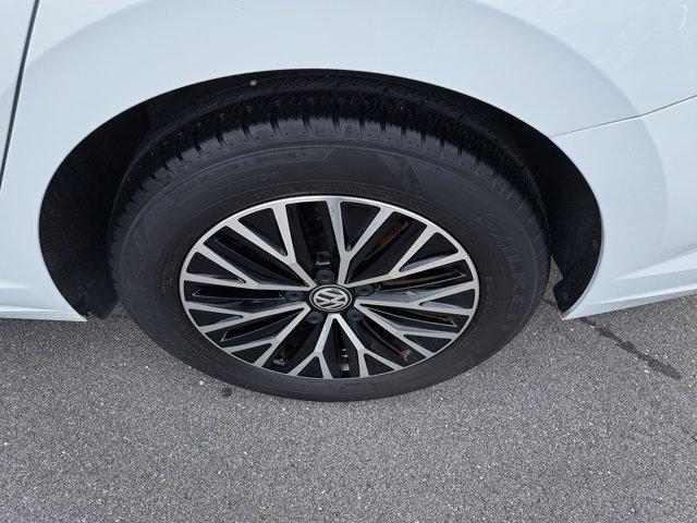used 2021 Volkswagen Jetta car, priced at $16,995