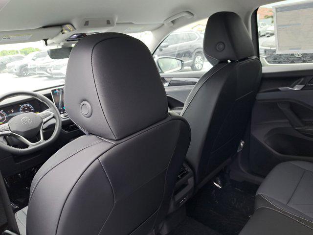 new 2025 Volkswagen Tiguan car, priced at $32,567