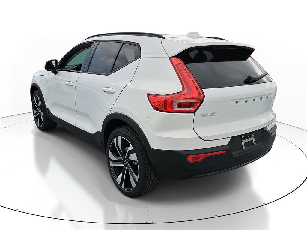 new 2026 Volvo XC40 car, priced at $43,295