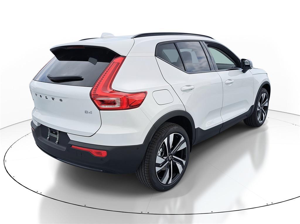 new 2026 Volvo XC40 car, priced at $43,295