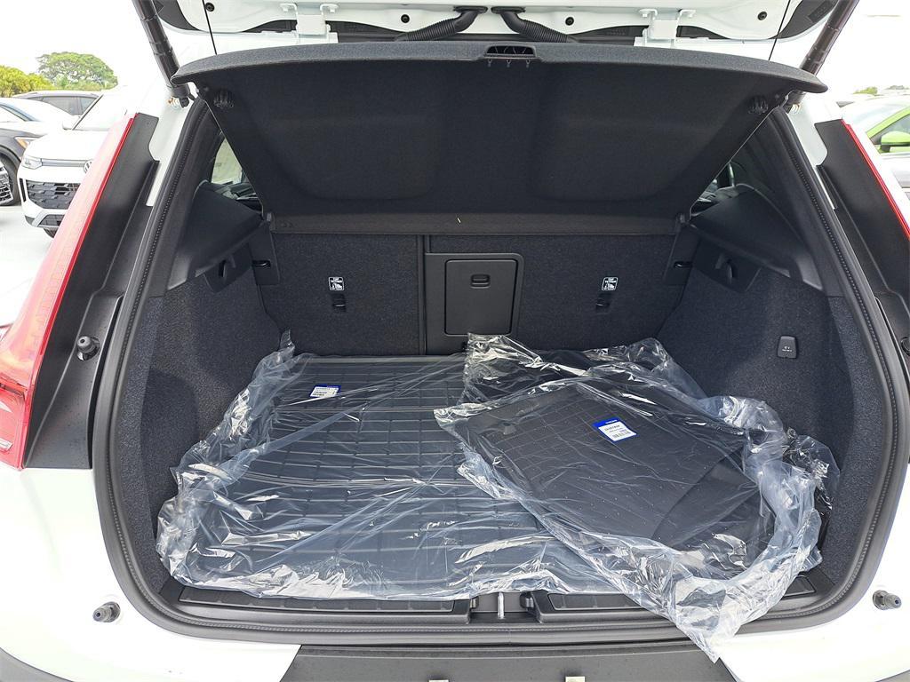 new 2026 Volvo XC40 car, priced at $43,295