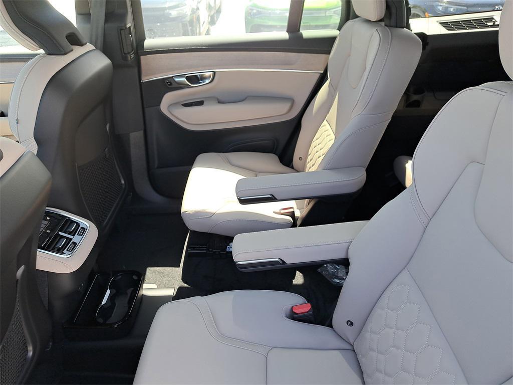 new 2026 Volvo XC90 car, priced at $67,162