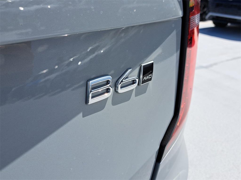 new 2026 Volvo XC90 car, priced at $67,162