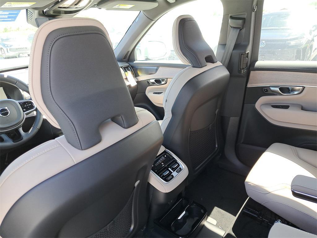 new 2026 Volvo XC90 car, priced at $67,162