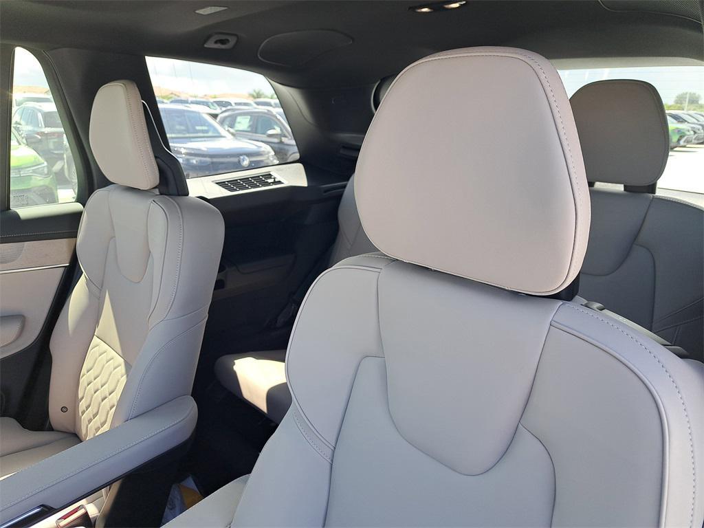 new 2026 Volvo XC90 car, priced at $67,162