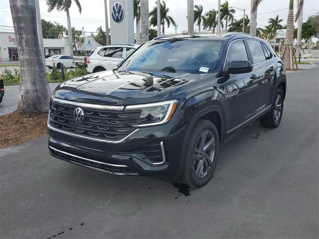 new 2024 Volkswagen Atlas Cross Sport car, priced at $41,886