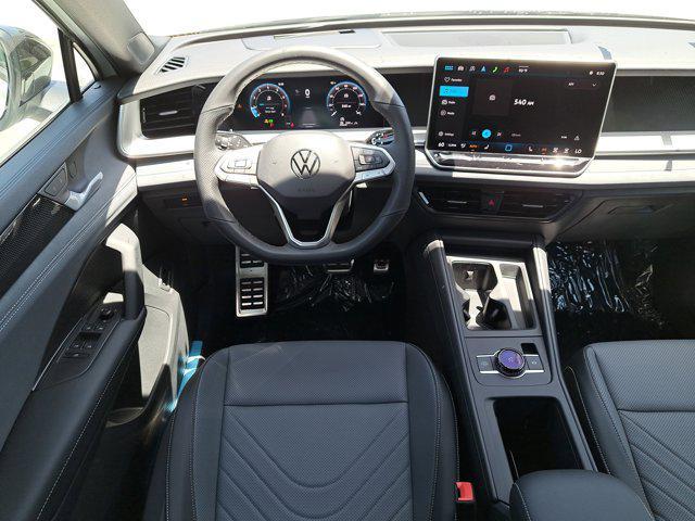 new 2025 Volkswagen Tiguan car, priced at $37,917