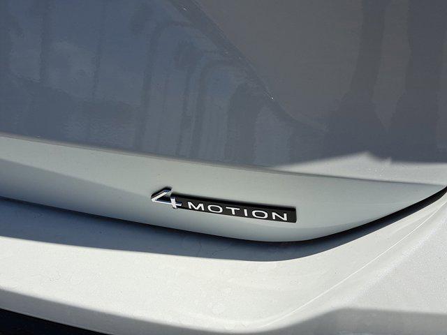 new 2025 Volkswagen Tiguan car, priced at $37,917