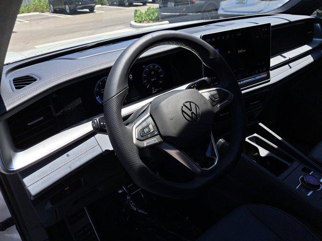 new 2025 Volkswagen Tiguan car, priced at $37,917