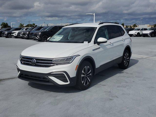 new 2024 Volkswagen Tiguan car, priced at $29,040