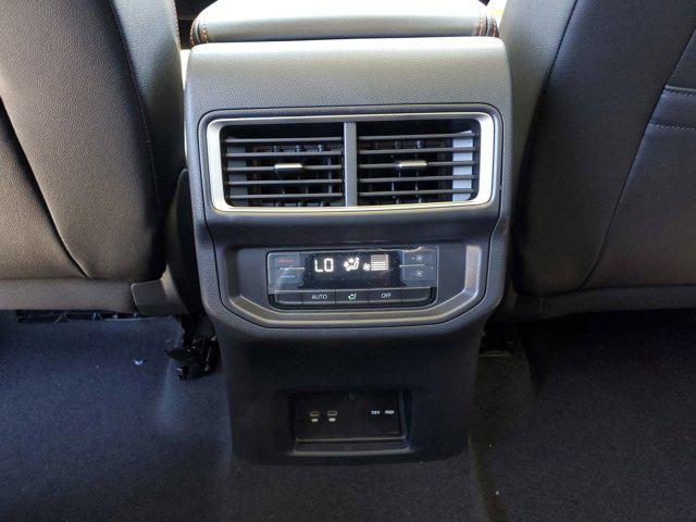 new 2025 Volkswagen Atlas car, priced at $46,539