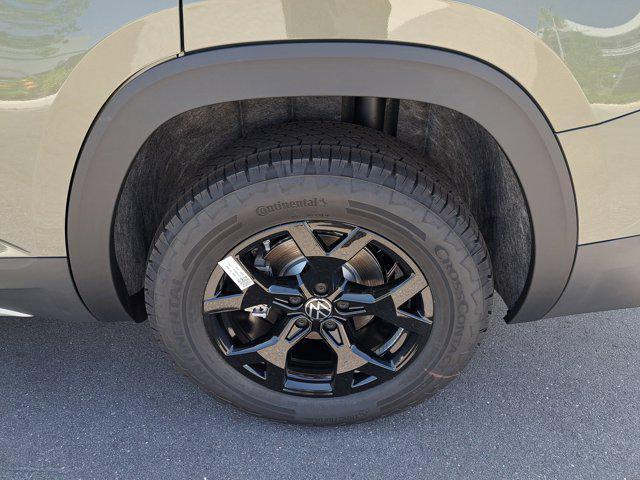 new 2025 Volkswagen Atlas car, priced at $46,539