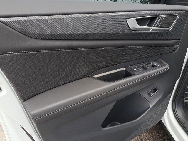 new 2025 Volkswagen Atlas Cross Sport car, priced at $49,629