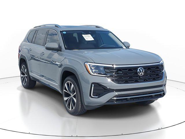 new 2025 Volkswagen Atlas car, priced at $54,310