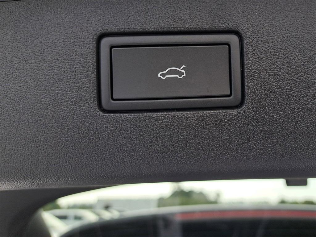 new 2025 Volkswagen Tiguan car, priced at $31,066