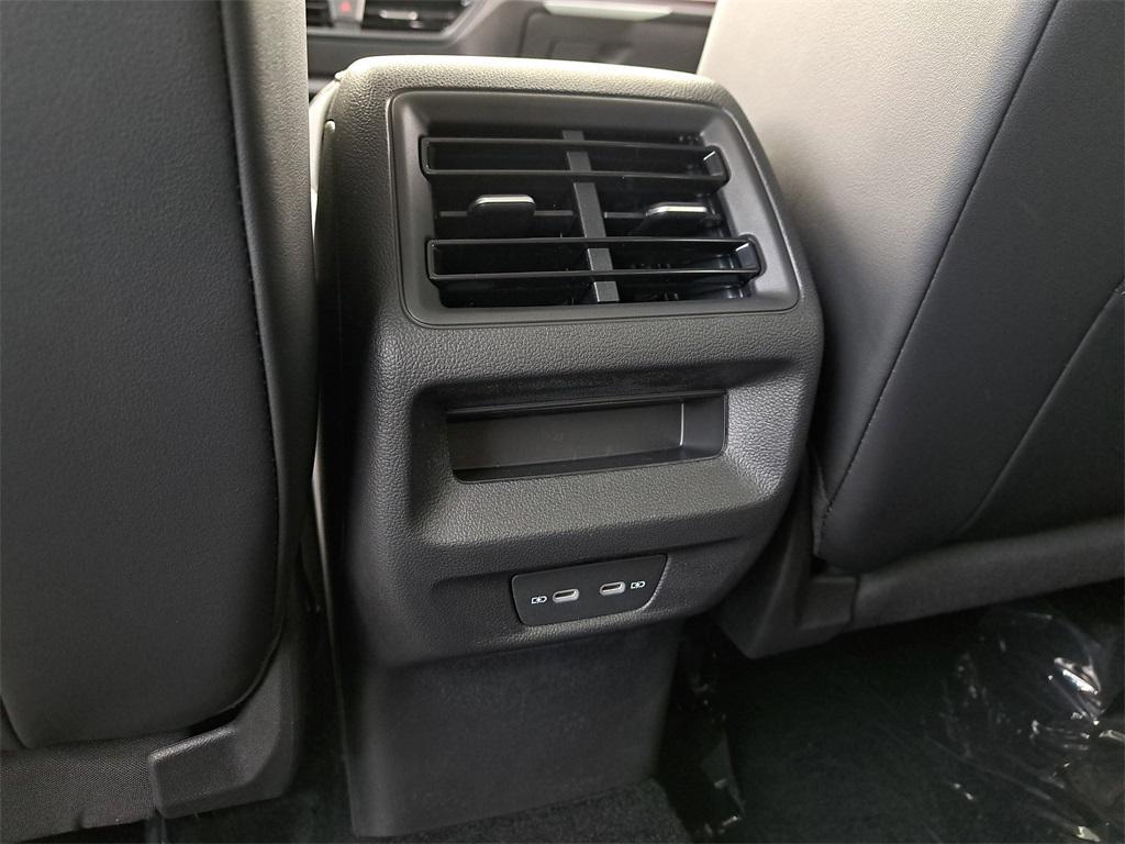 new 2025 Volkswagen Tiguan car, priced at $31,066