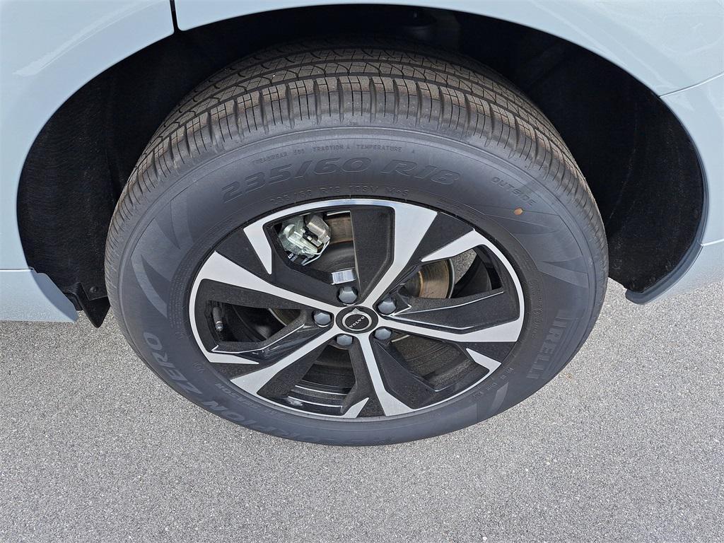 new 2026 Volvo XC60 car, priced at $46,507