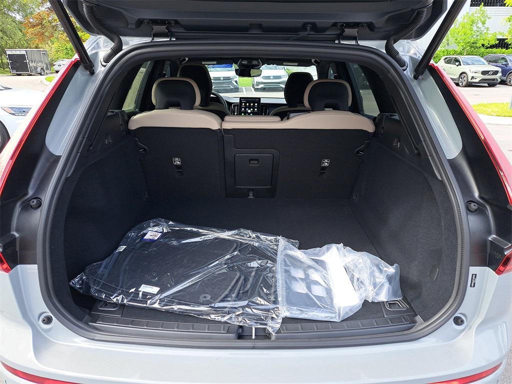 new 2026 Volvo XC60 car, priced at $46,507
