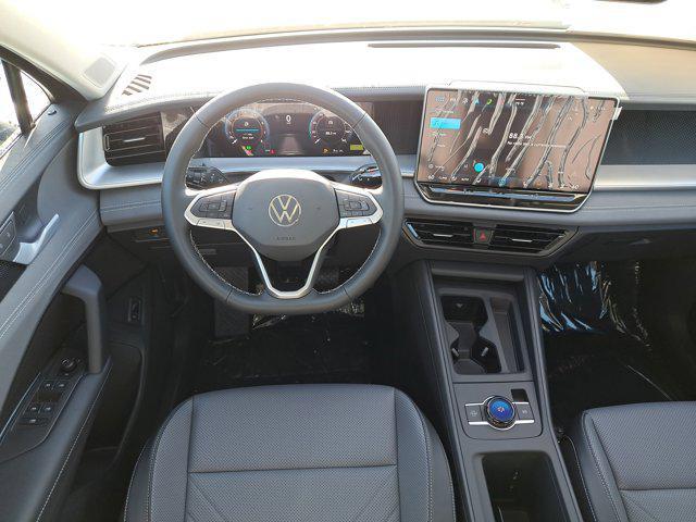 new 2025 Volkswagen Tiguan car, priced at $37,982