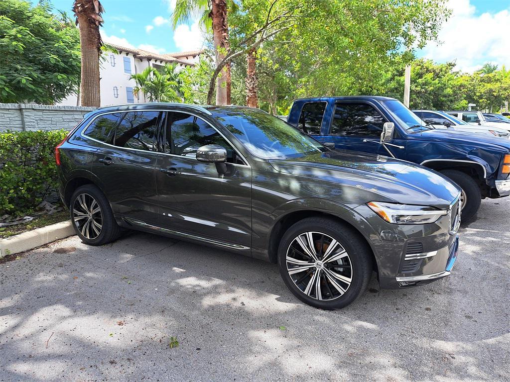 used 2022 Volvo XC60 car, priced at $31,995