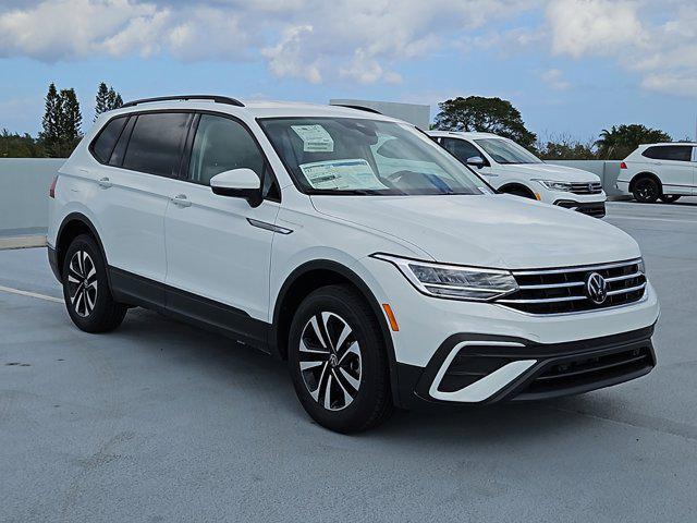 new 2024 Volkswagen Tiguan car, priced at $26,645