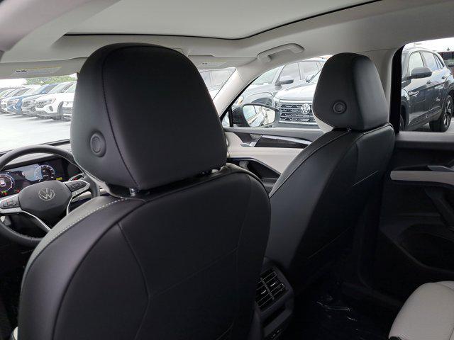 new 2025 Volkswagen Tiguan car, priced at $36,482
