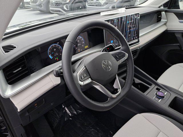 new 2025 Volkswagen Tiguan car, priced at $36,482