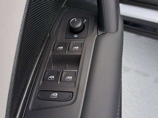new 2025 Volkswagen Tiguan car, priced at $36,482