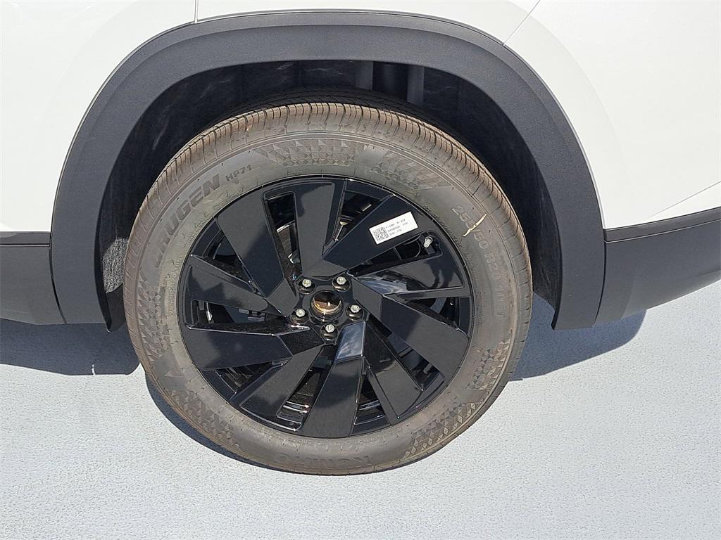 new 2026 Volkswagen Atlas Cross Sport car, priced at $44,011