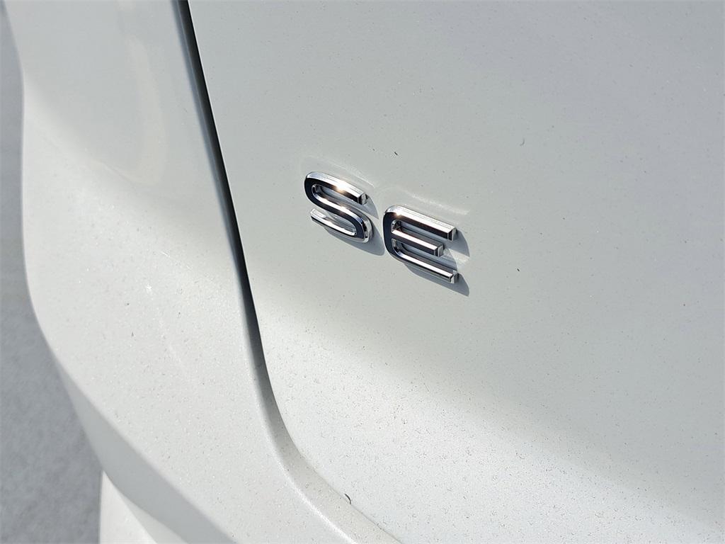 new 2026 Volkswagen Atlas Cross Sport car, priced at $44,011