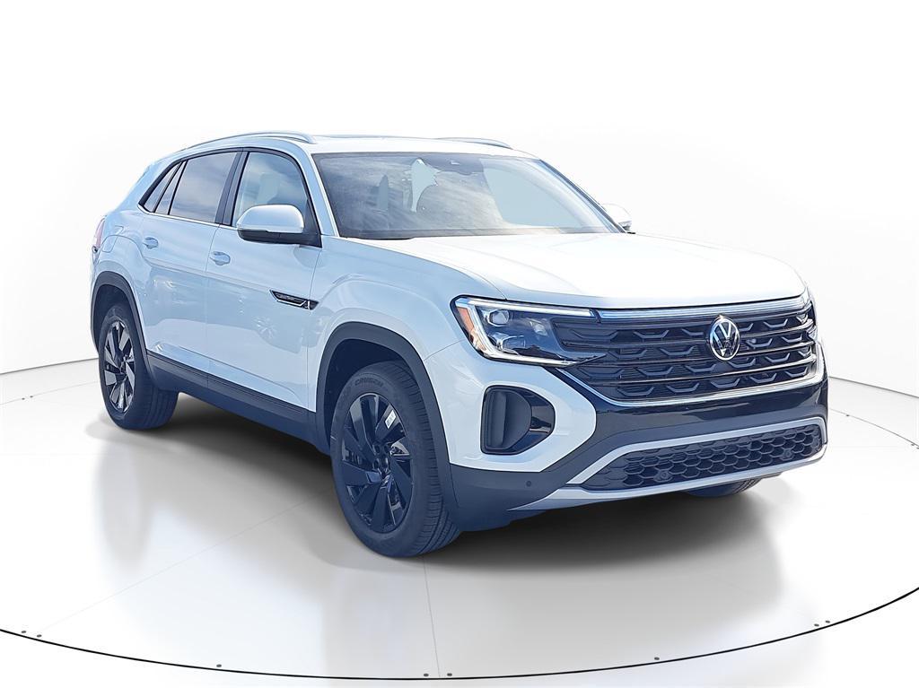 new 2026 Volkswagen Atlas Cross Sport car, priced at $44,011