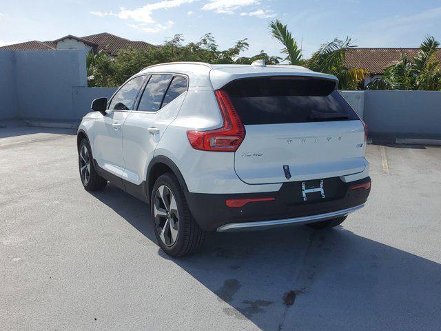 new 2025 Volvo XC40 car, priced at $48,315