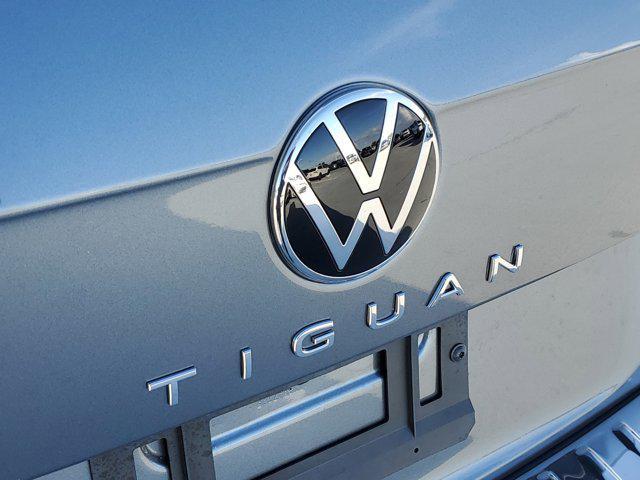 new 2024 Volkswagen Tiguan car, priced at $30,302