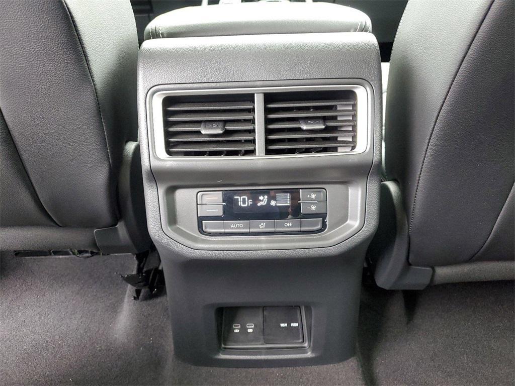 new 2024 Volkswagen Atlas car, priced at $36,566