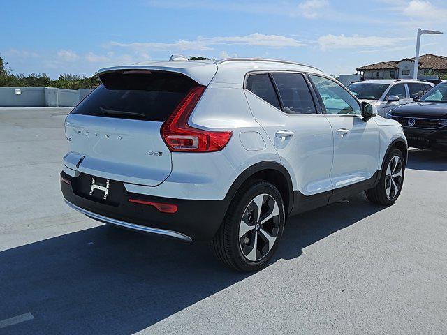 new 2025 Volvo XC40 car, priced at $45,465