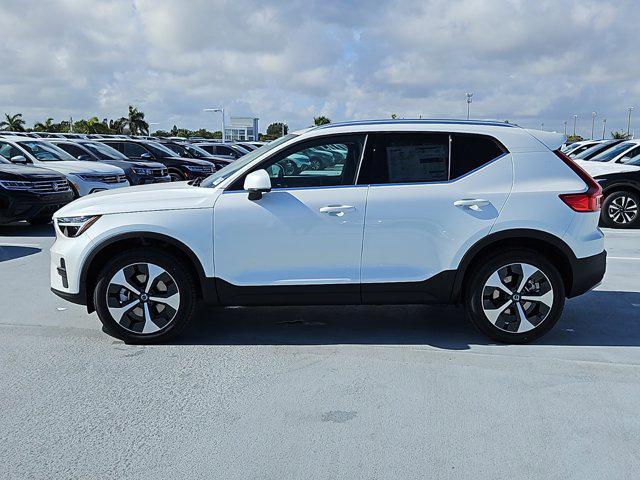 new 2025 Volvo XC40 car, priced at $45,465