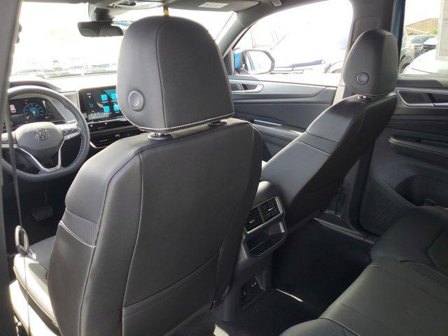 new 2025 Volkswagen Atlas Cross Sport car, priced at $43,651
