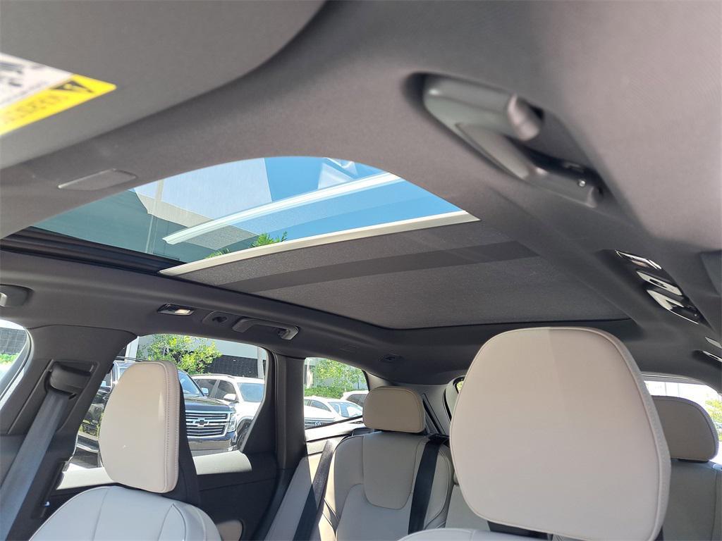 new 2026 Volvo XC60 Plug-In Hybrid car, priced at $58,995