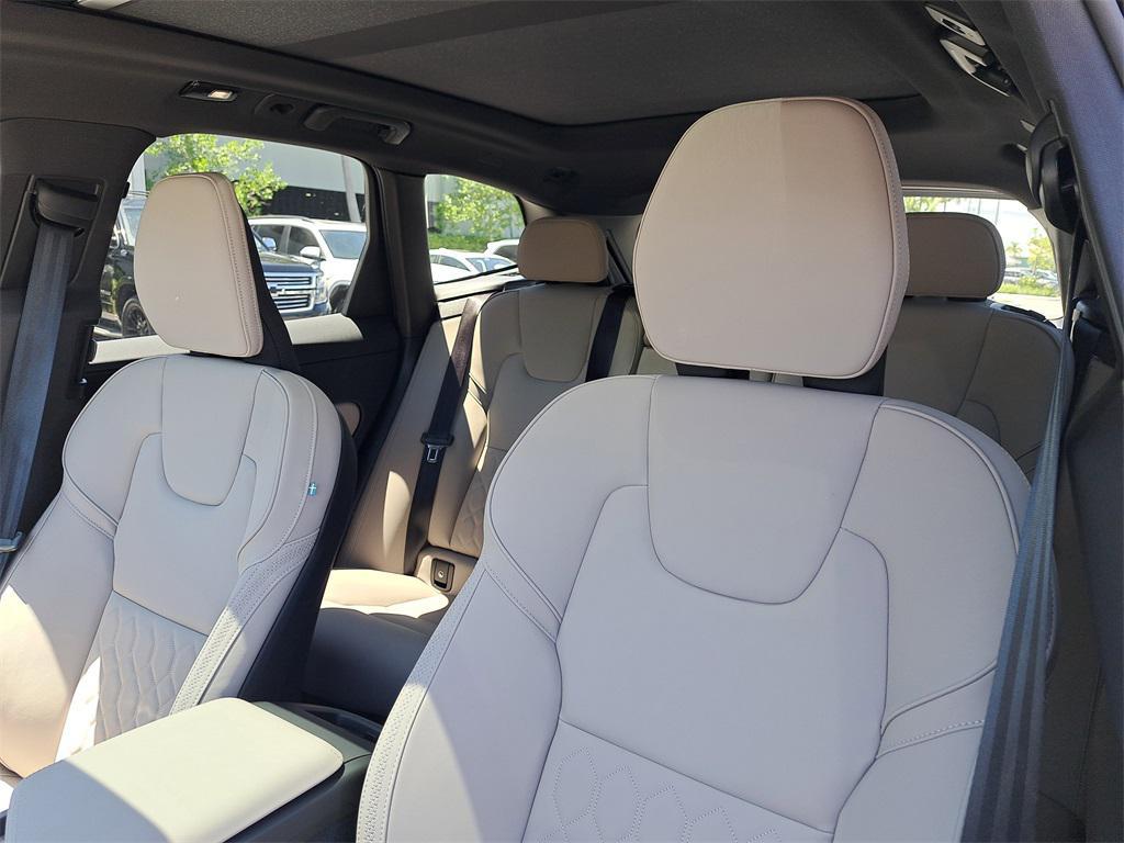 new 2026 Volvo XC60 Plug-In Hybrid car, priced at $58,995