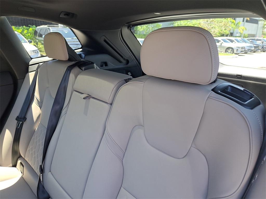 new 2026 Volvo XC60 Plug-In Hybrid car, priced at $58,995