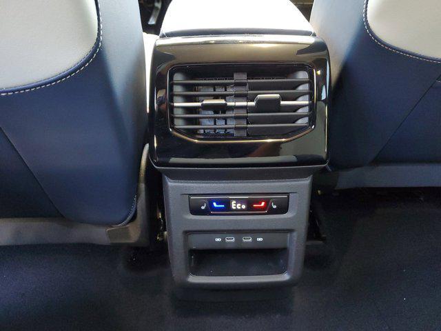 new 2025 Volkswagen ID.4 car, priced at $59,376