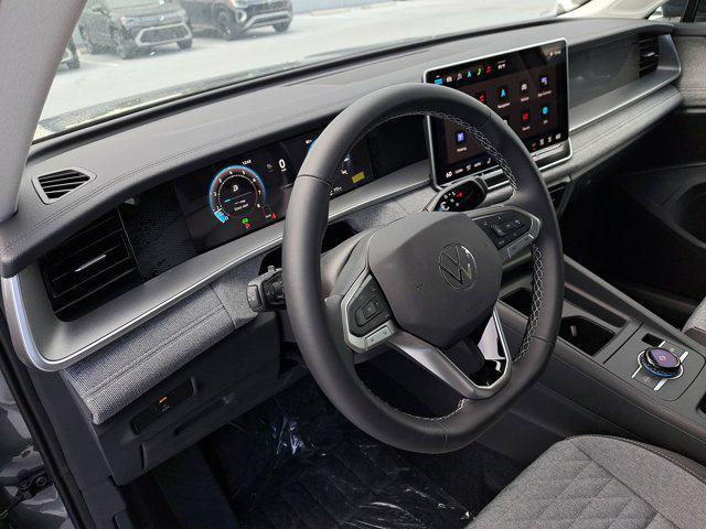 new 2025 Volkswagen Tiguan car, priced at $29,470