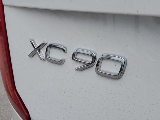 new 2025 Volvo XC90 car, priced at $66,465