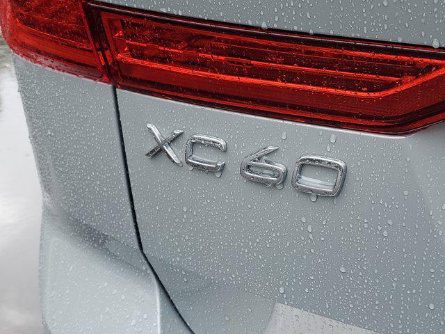 new 2025 Volvo XC60 car, priced at $61,025