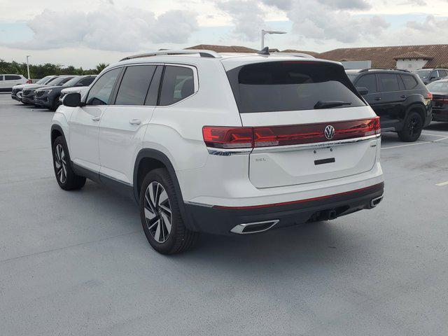 new 2024 Volkswagen Atlas car, priced at $45,052